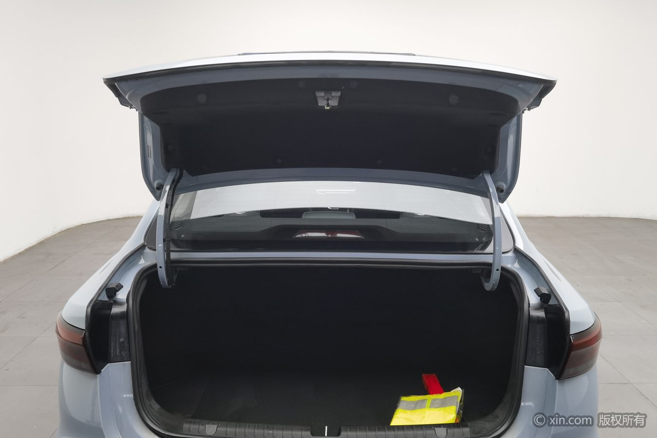 GEELY Emgrand 2023 #17 GEELY Emgrand 2023 صورة سيارة #17