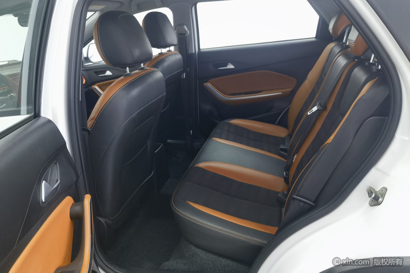 Chery Tiggo 3x 2017 car image #16