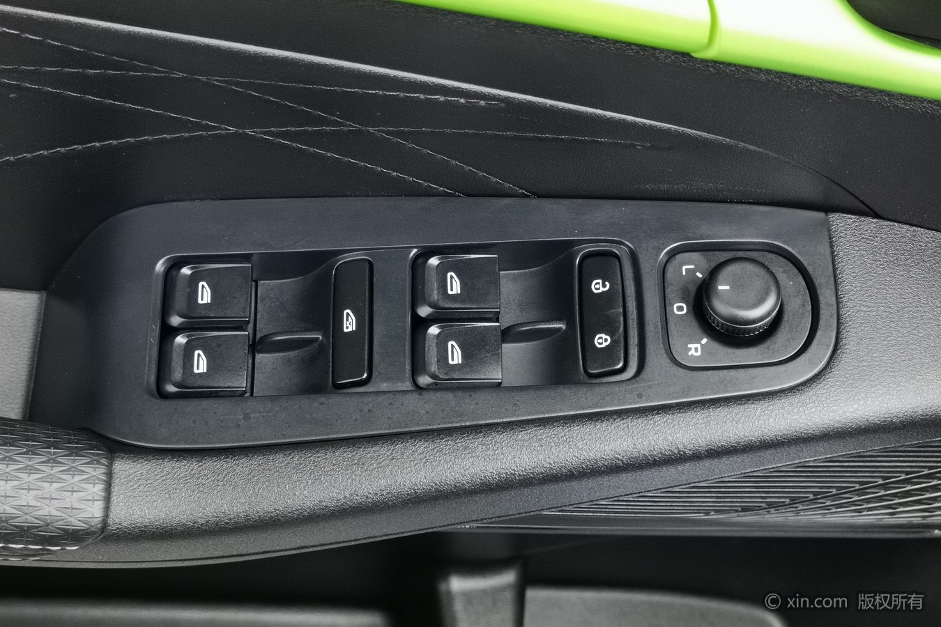 GEELY Emgrand 2023 #9 GEELY Emgrand 2023 car image #9
