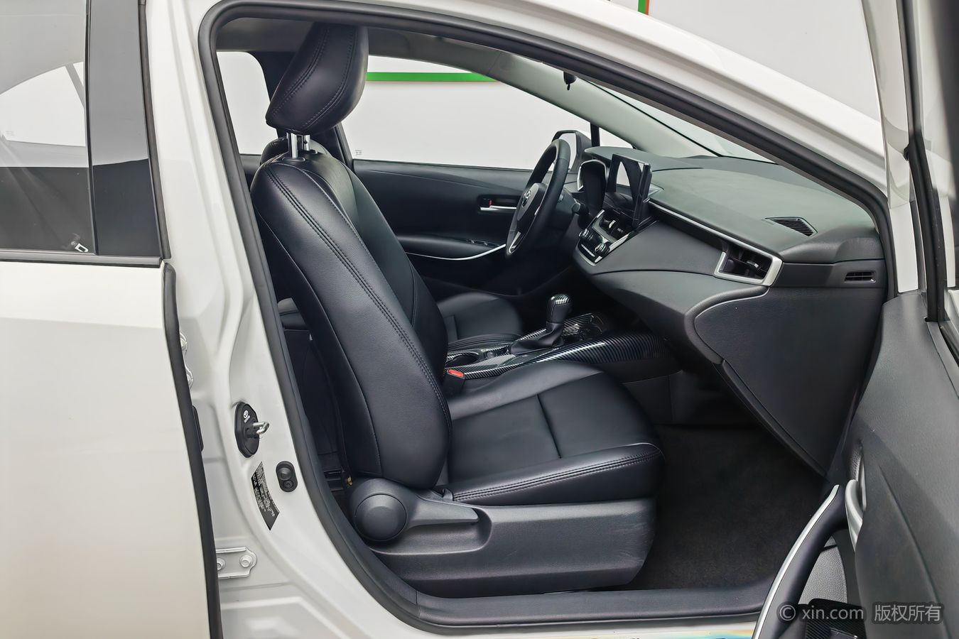 Toyota Corolla 2023 car image #24