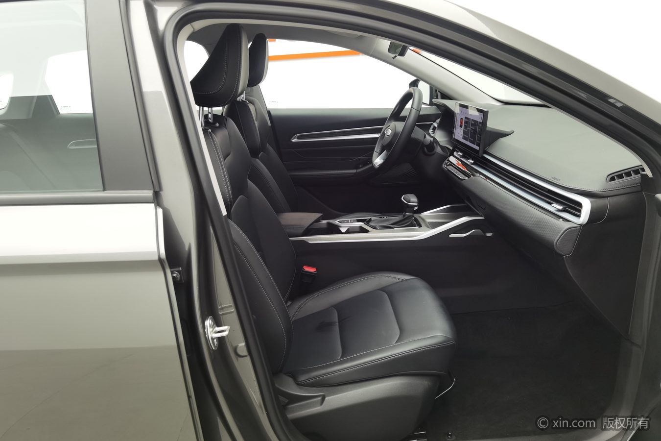 GEELY Emgrand 2025 صورة سيارة #24