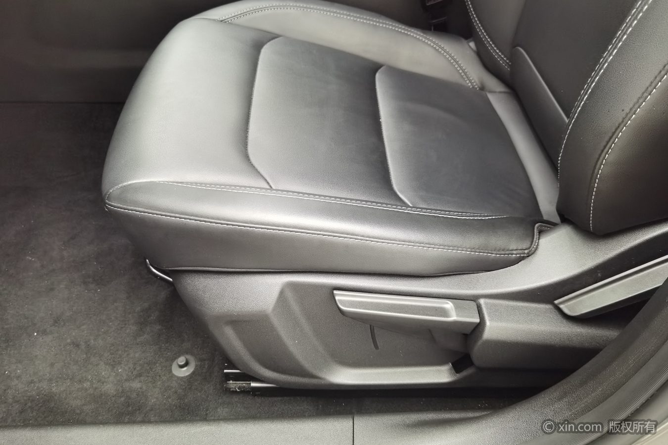 GEELY Emgrand 2025 صورة سيارة #21