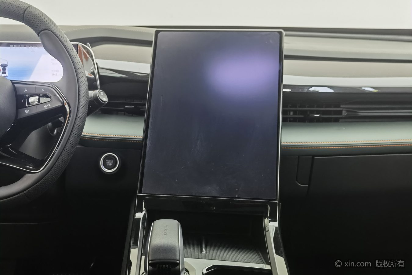 GEELY Boyue 2025 صورة سيارة #13
