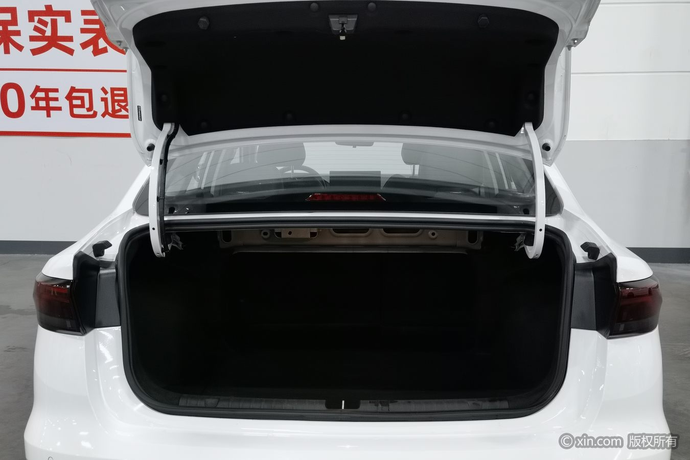 GEELY Emgrand 2023 #17 GEELY Emgrand 2023 car image #17