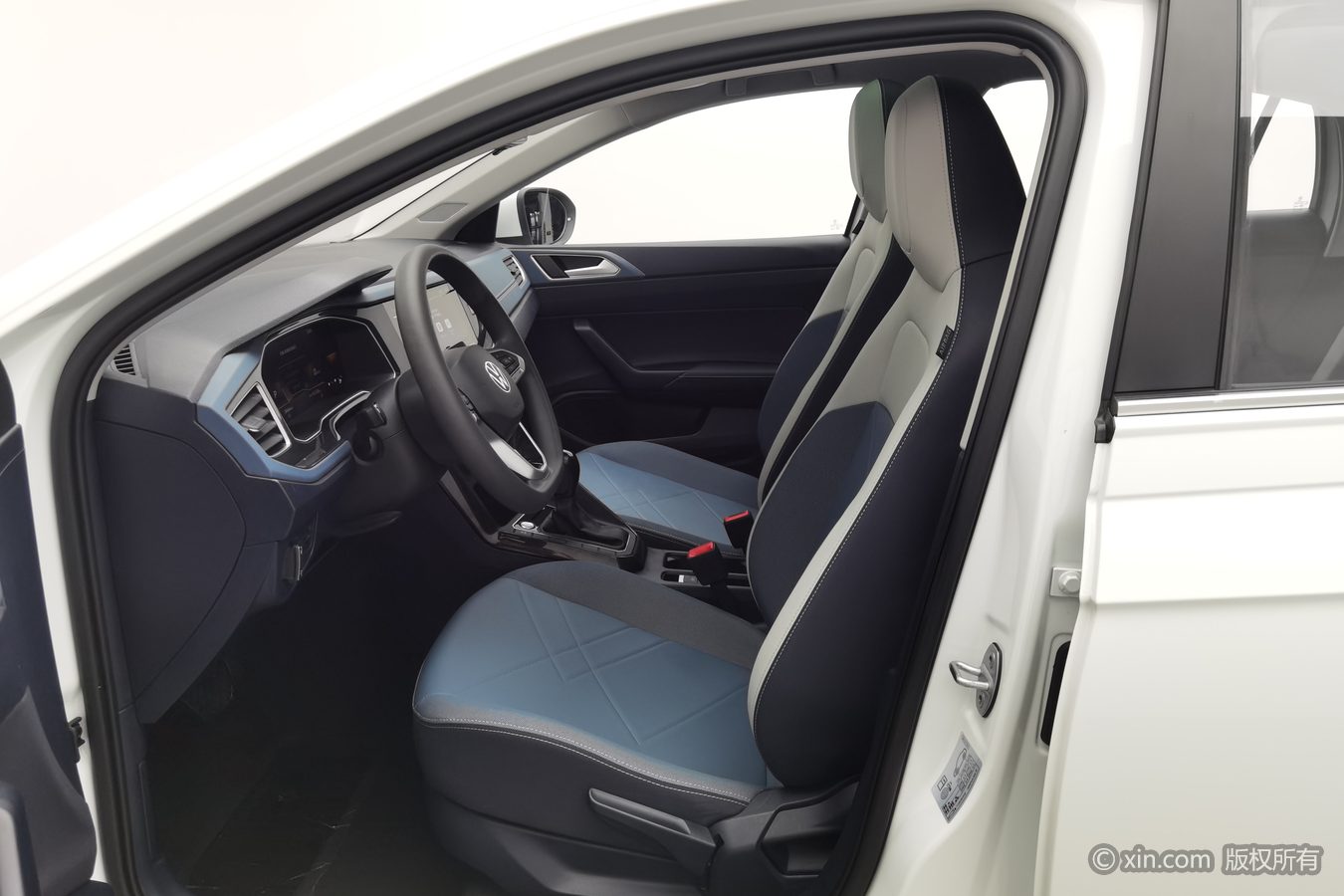 Volkswagen Lavida 2025 car image #10