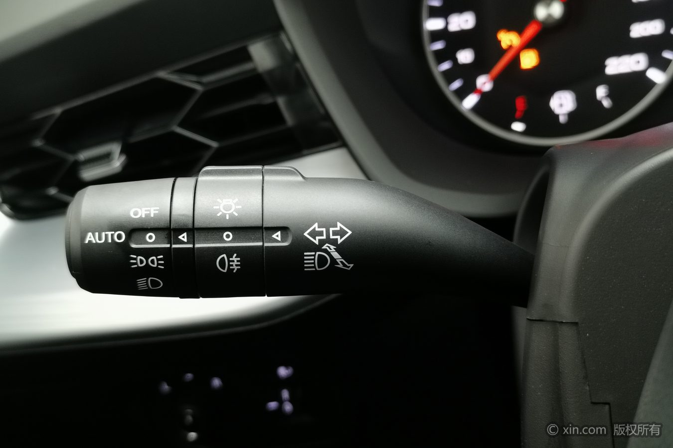MG 5 2025 immagine di auto #22