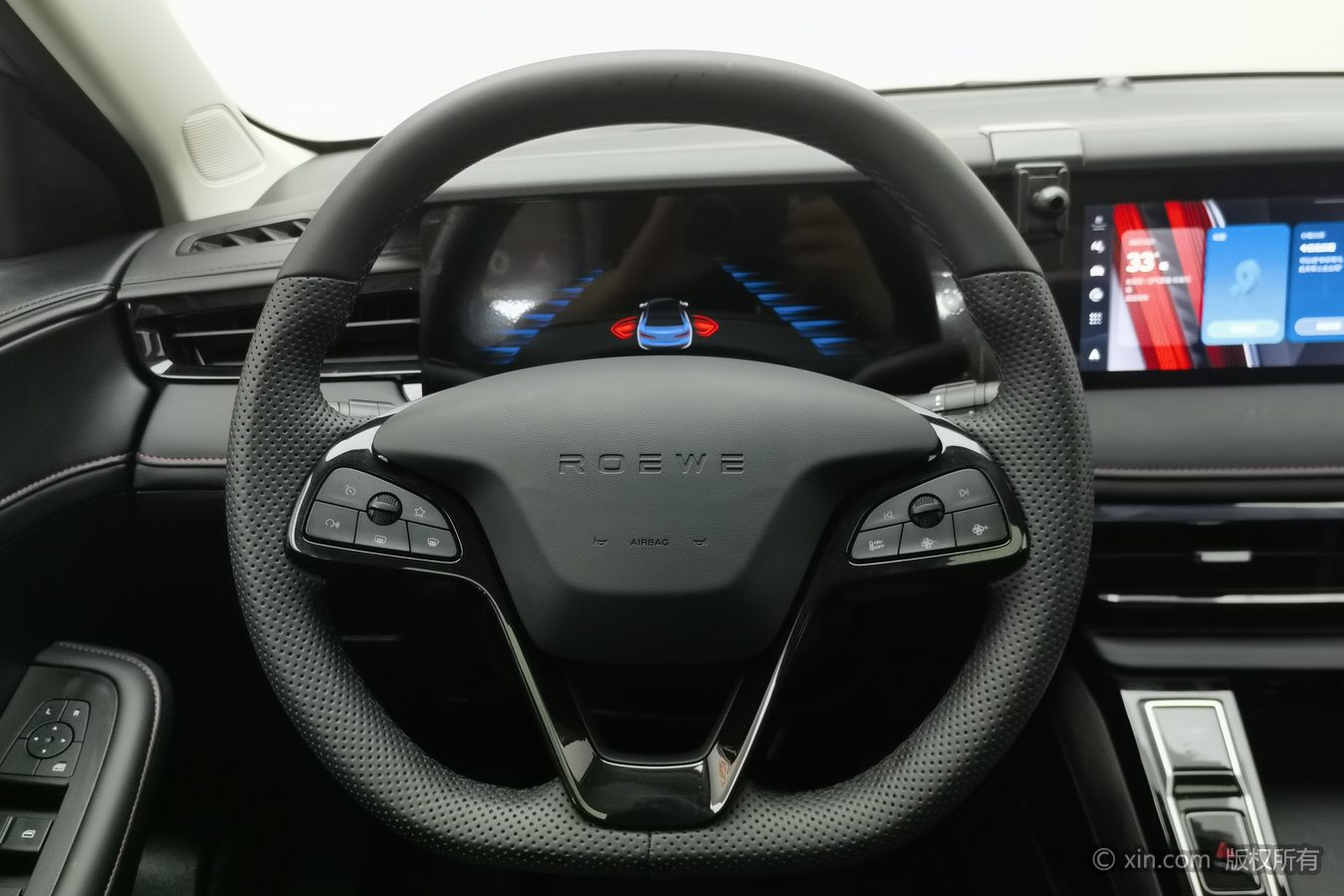 Roewe i5 2024 #11 Roewe i5 2024 car image #11