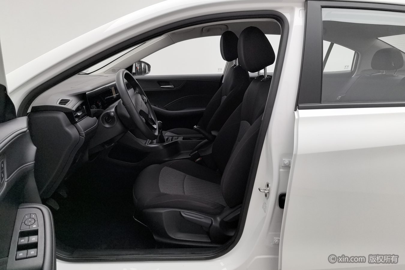 Roewe i5 2025 #10 Roewe i5 2025 imagem de carro #10