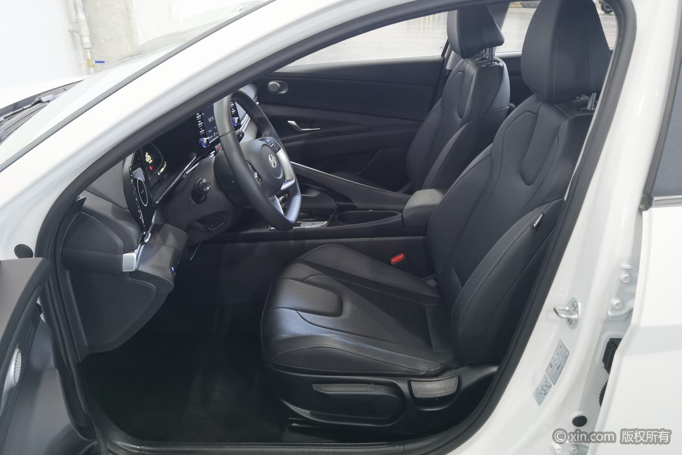 Hyundai Elantra 2024 #10 Hyundai Elantra 2024 car image #10