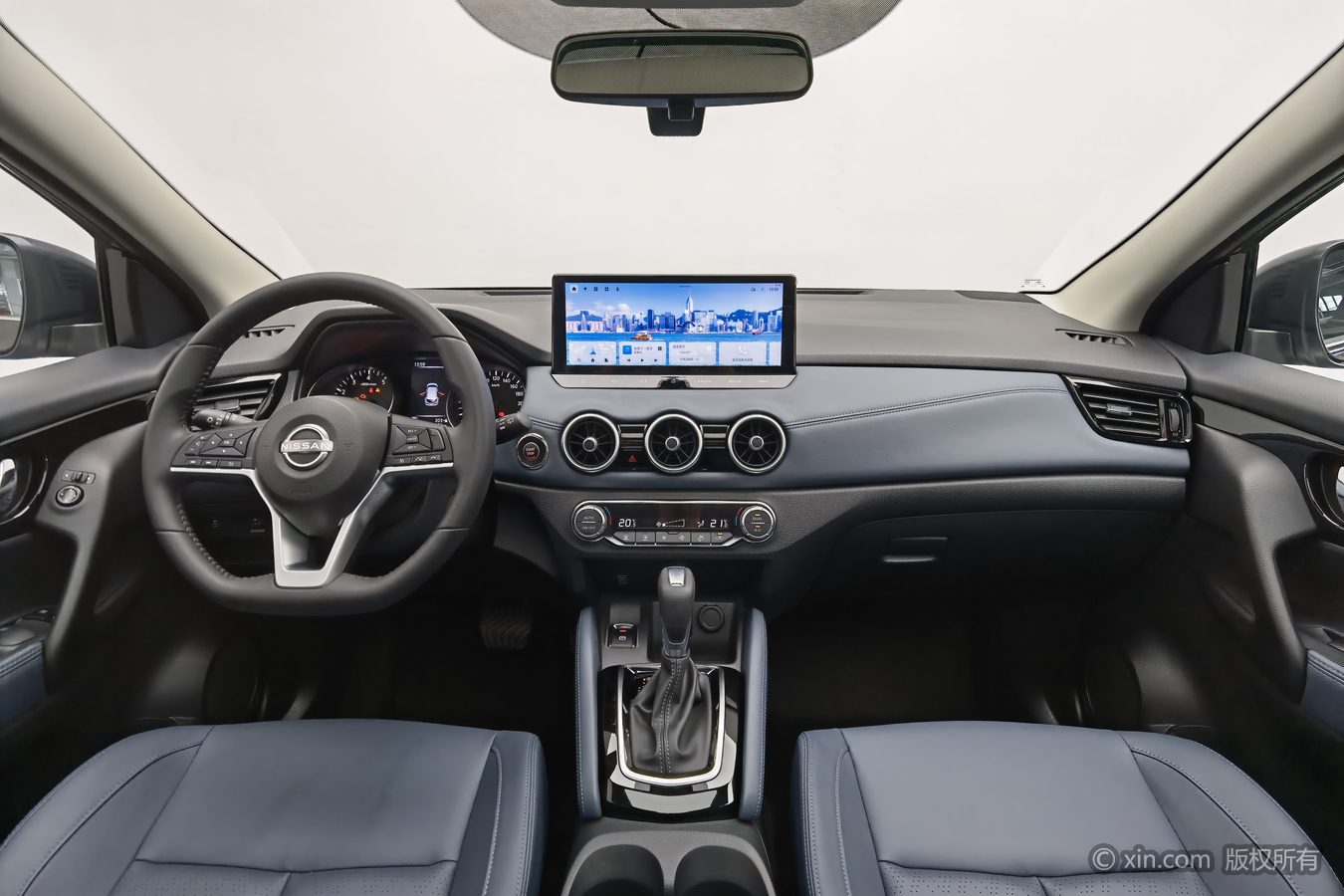Nissan Qashqai 2025 car image #12