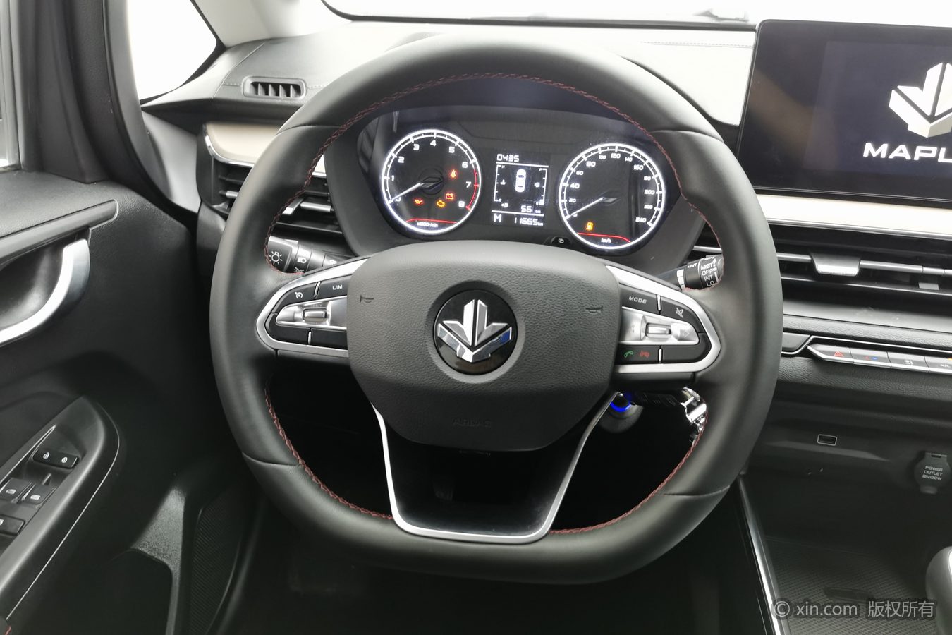 Livan X3 PRO 2023 #11 Livan X3 PRO 2023 car image #11