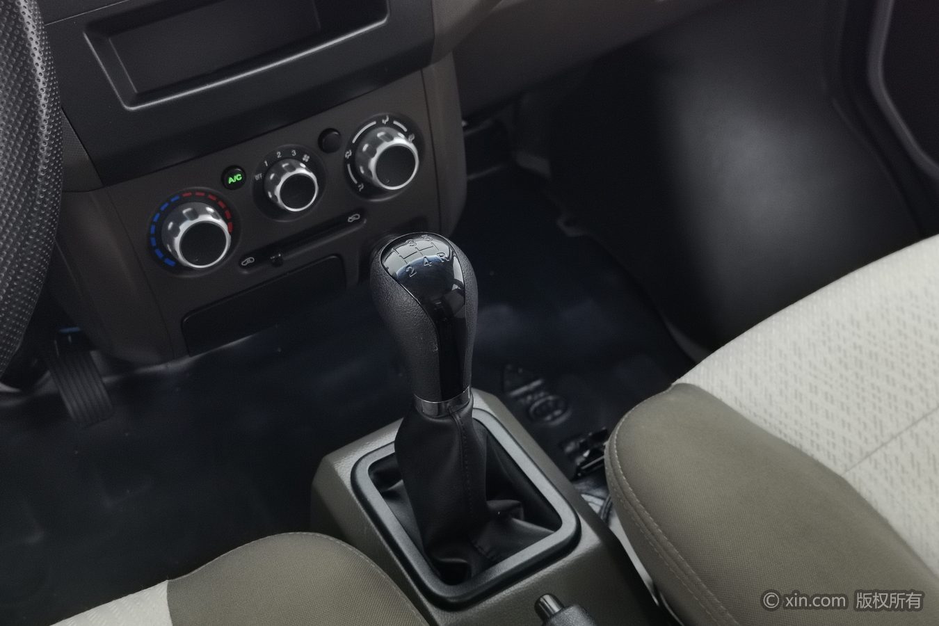 2025 #14 2025 immagine di auto #14