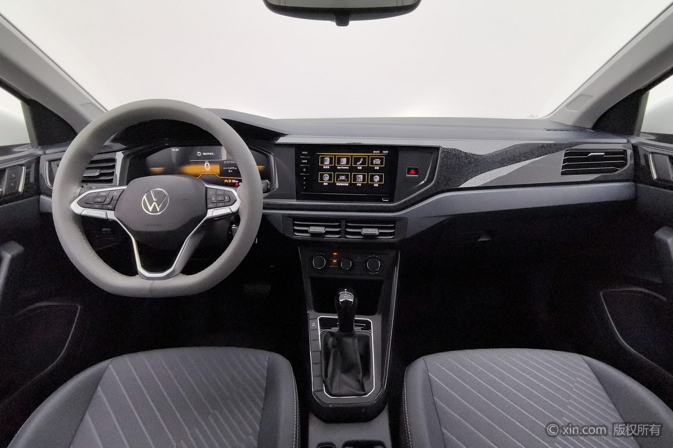 Volkswagen Lavida 2025 car image #12