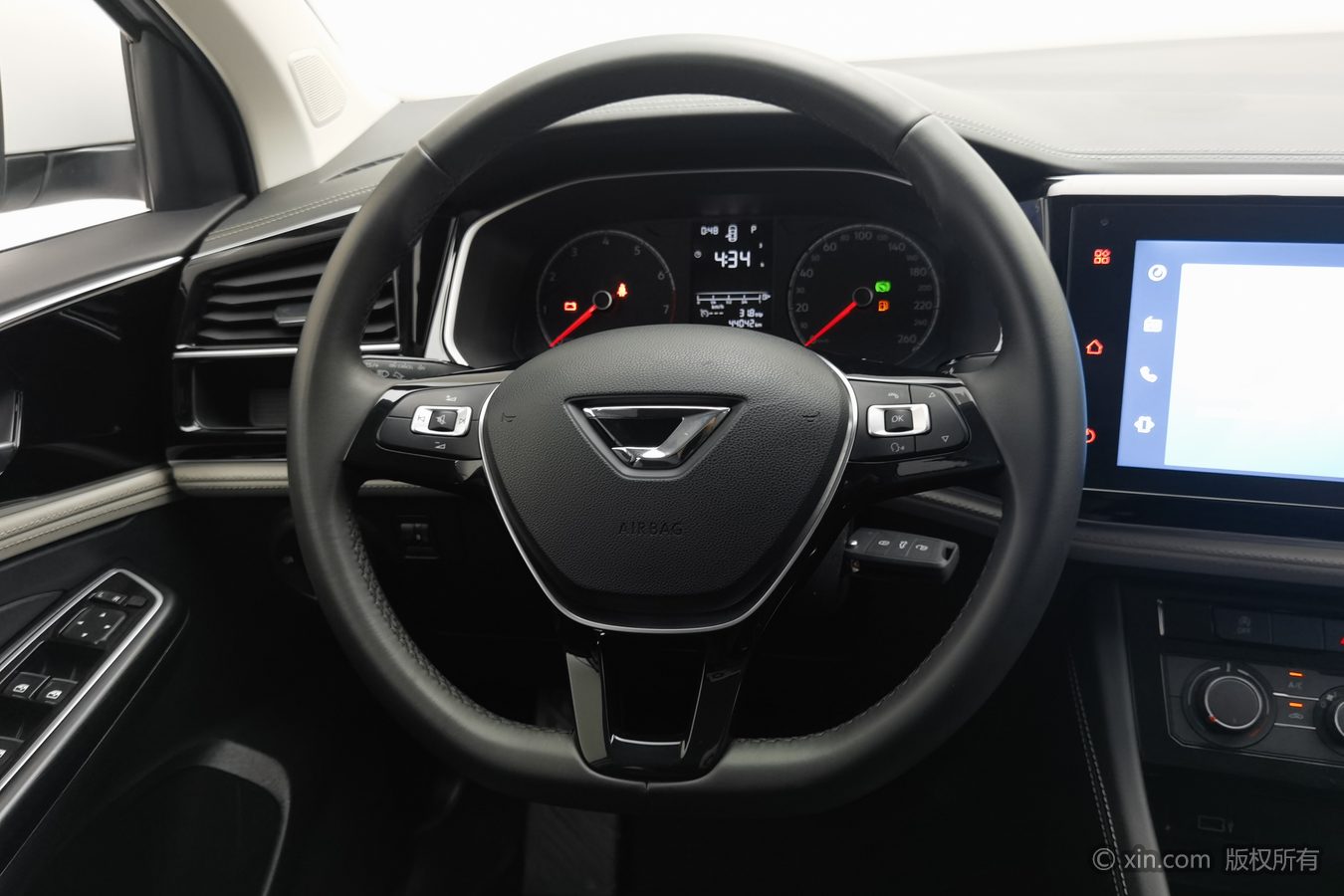 Jetta VS5 2025 car image #11