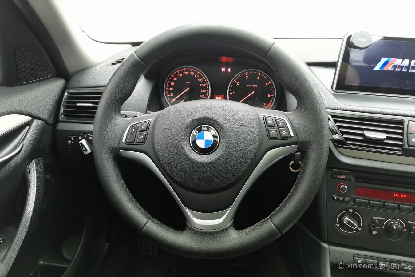 BMW X1 2015 #11 BMW X1 2015 car image #11