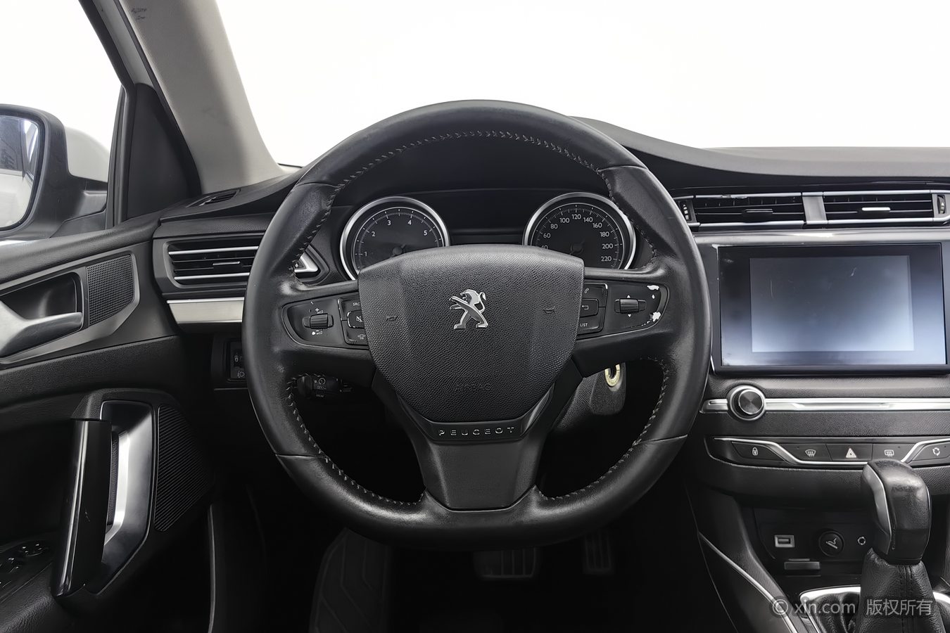 Peugeot 408 2016 car image #11