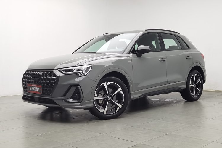 Audi Q3 2023 car image 