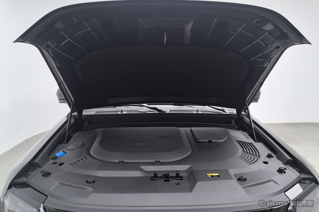 Jetour Traveller 2024 car image #18