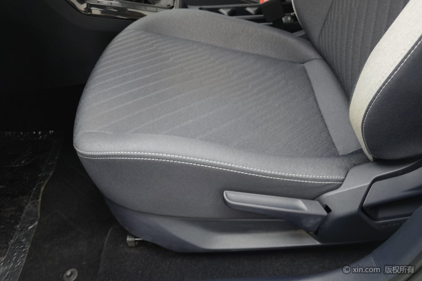 Volkswagen Lavida 2025 car image #21