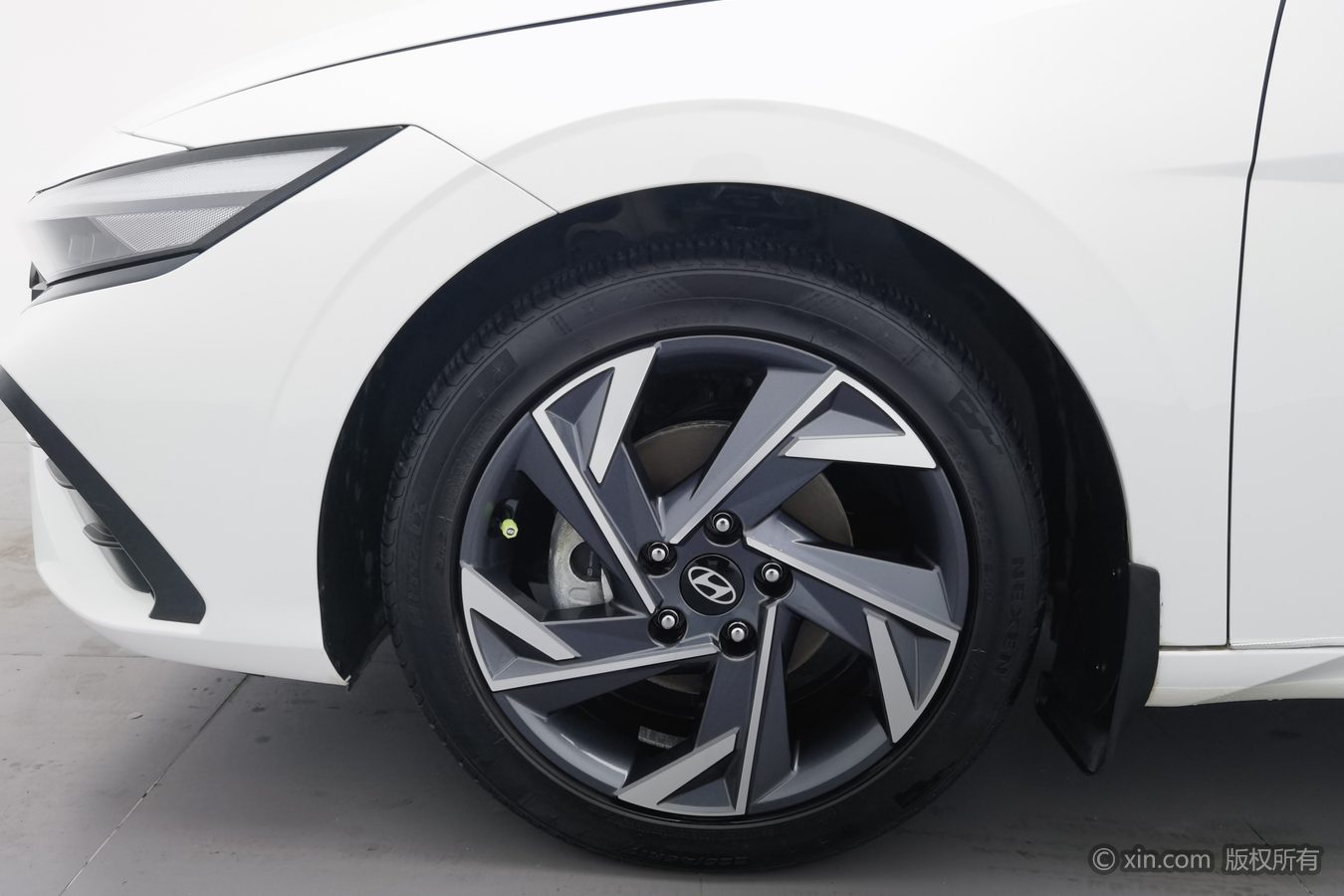 Hyundai Elantra 2024 car image #7