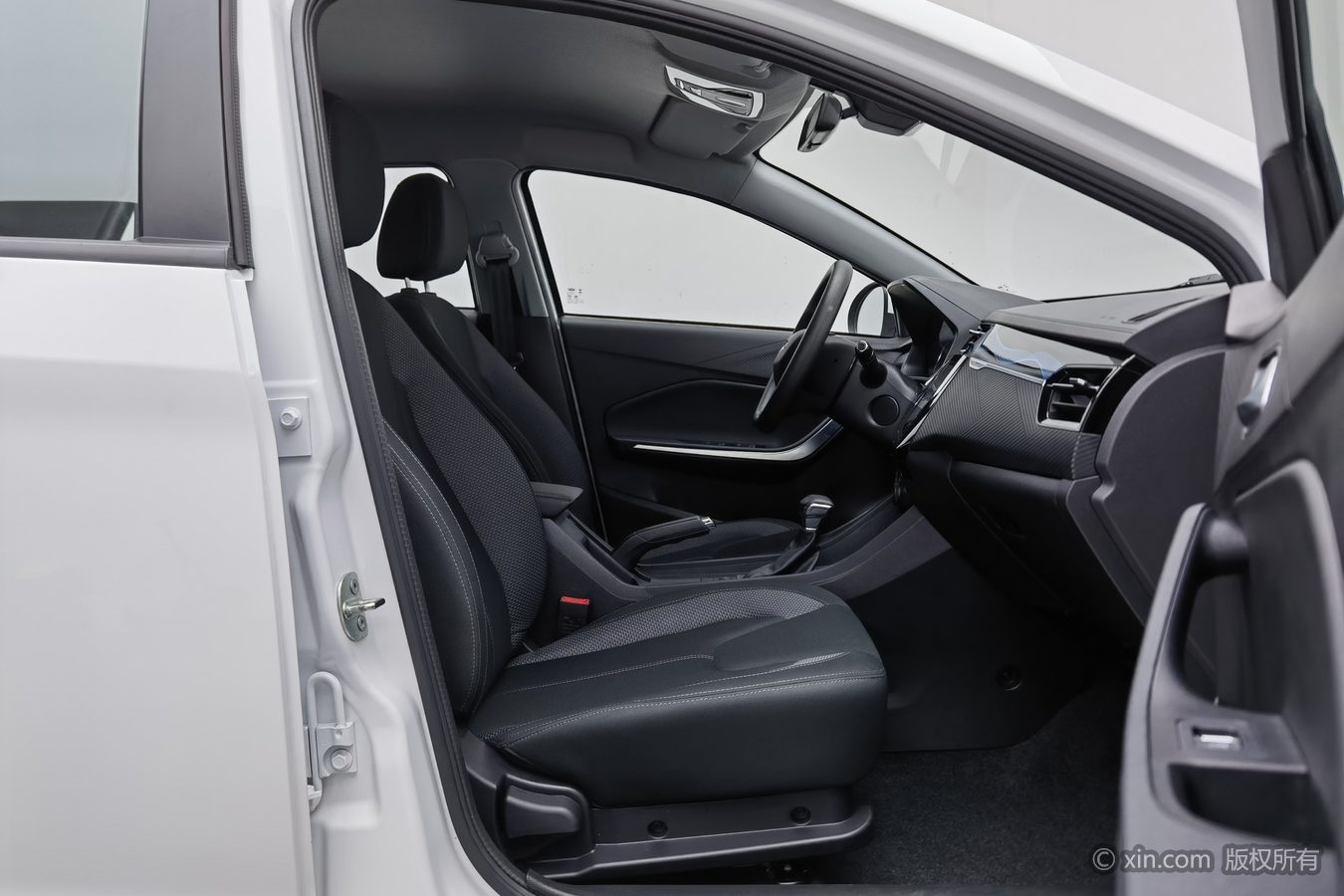 Chery Tiggo 3x 2025 #24 Chery Tiggo 3x 2025 car image #24