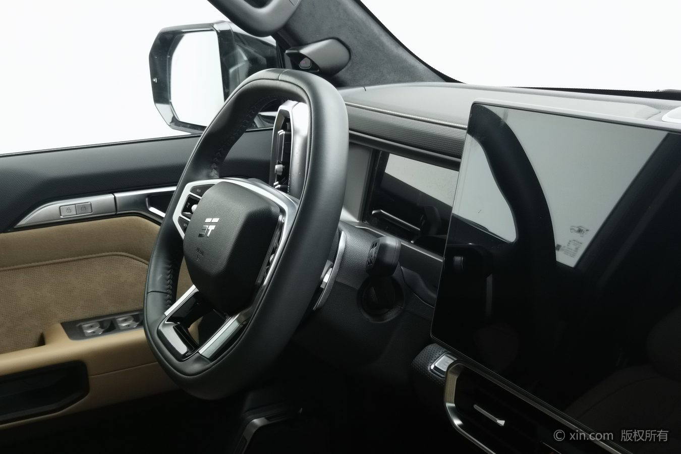 Jetour Traveller 2023 car image #23