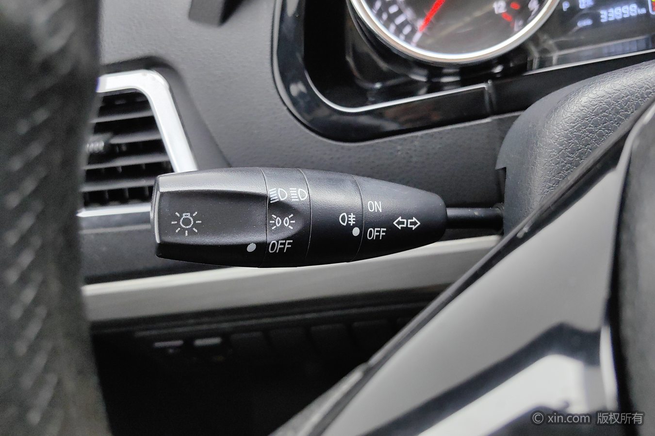 2025 car image #22