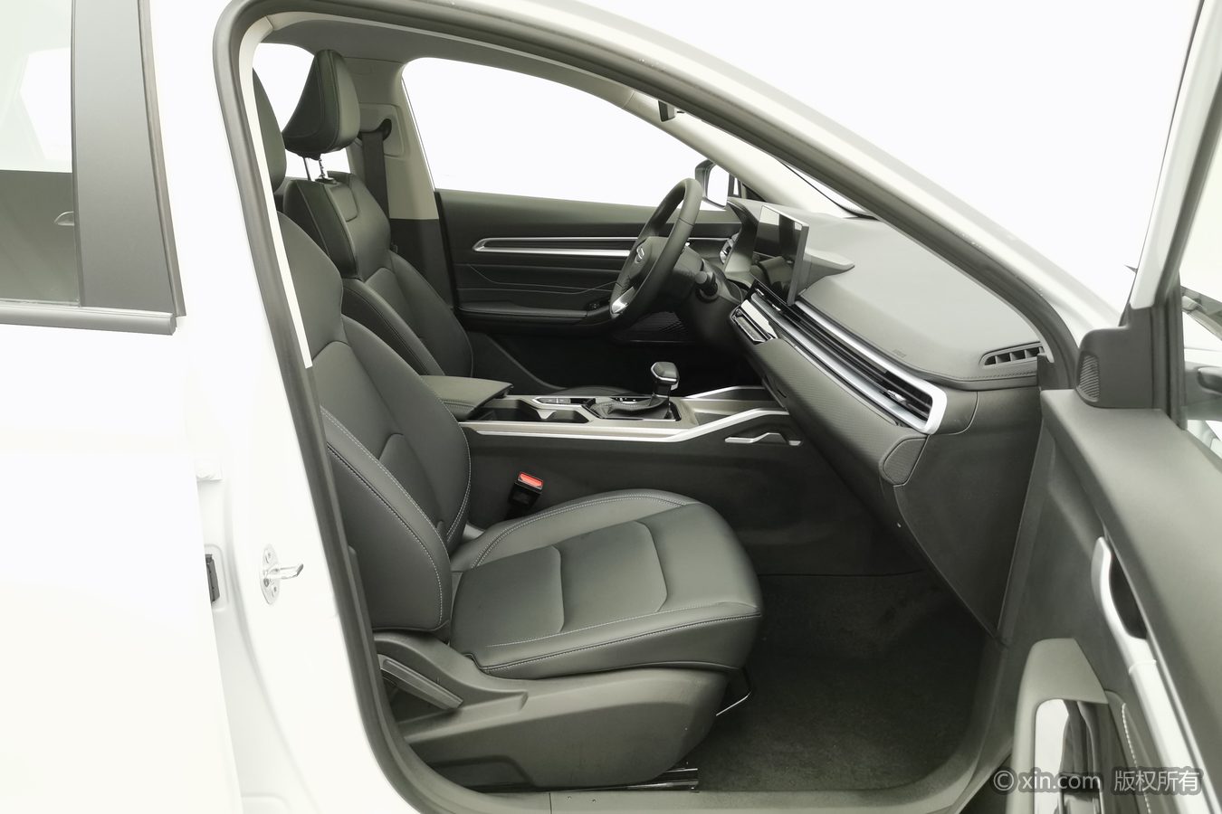 GEELY Emgrand 2025 #24 GEELY Emgrand 2025 car image #24