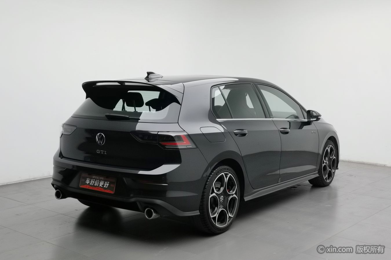 Volkswagen GolfGTI 2025 car image #3