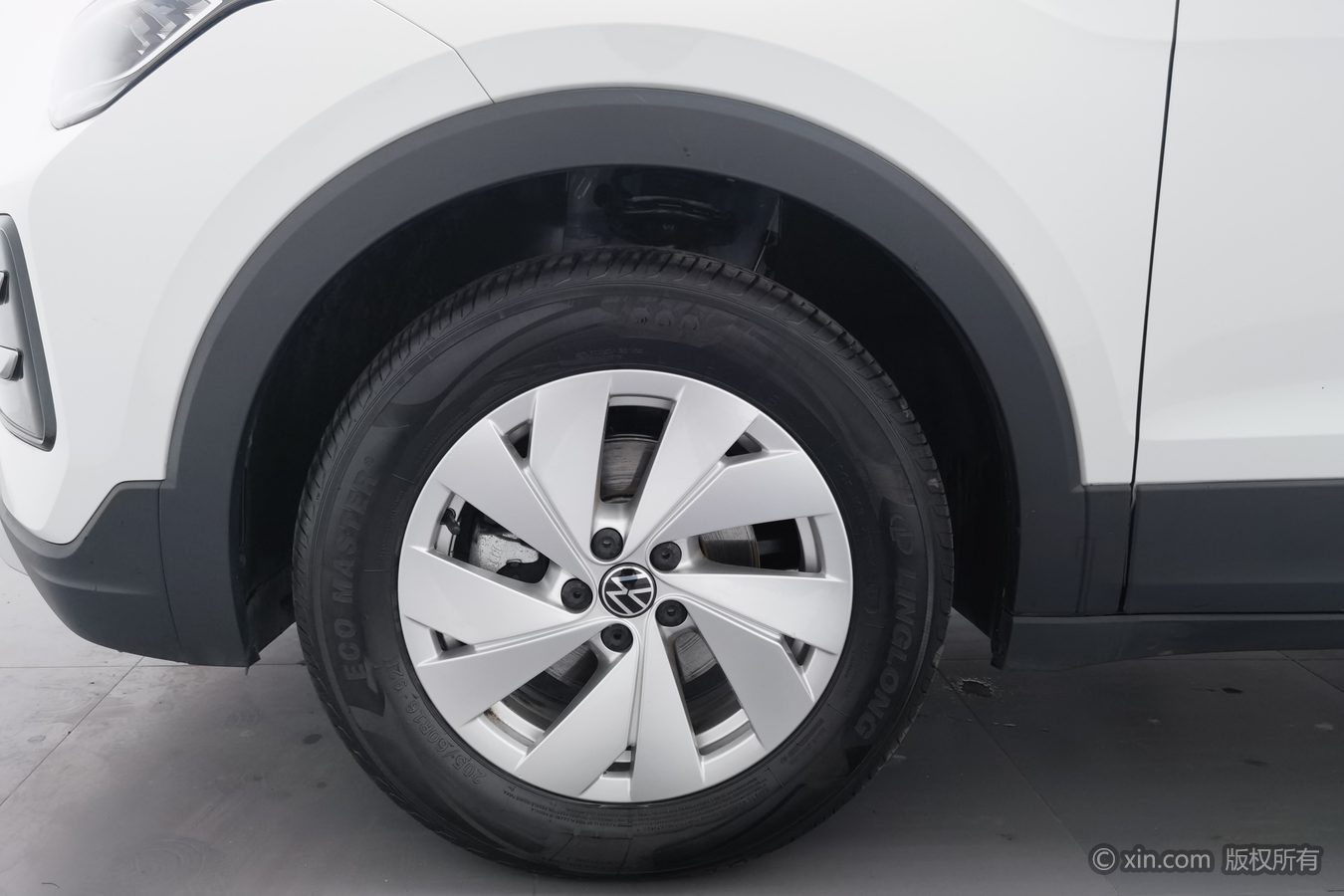 Volkswagen Tharu 2026 imagen de coche #7