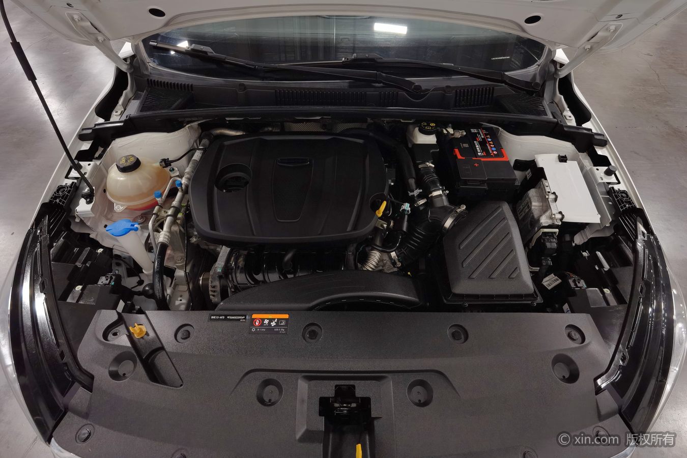 GEELY Emgrand 2023 car image #18