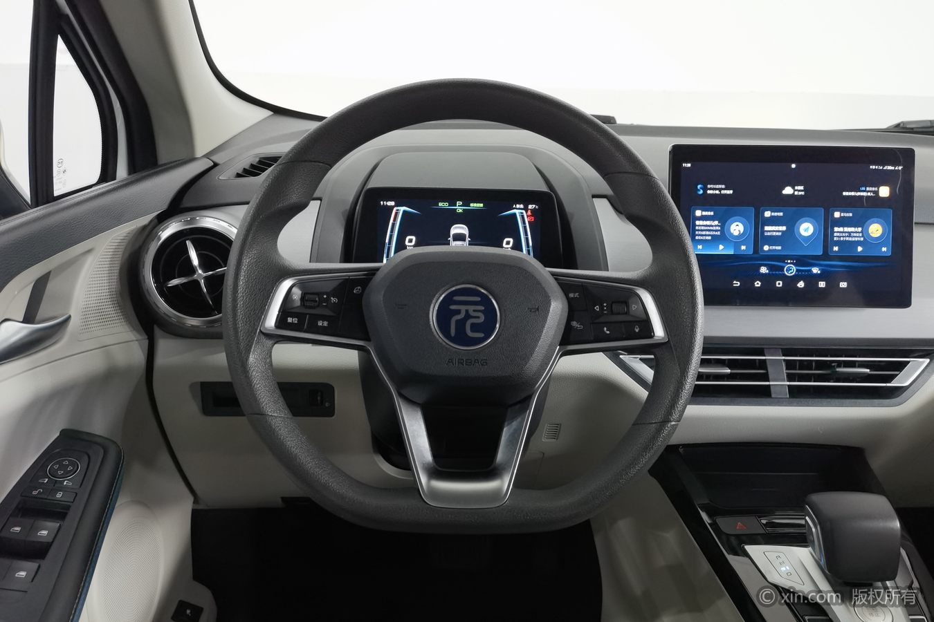 BYD Yuan Pro 2024 #11 BYD Yuan Pro 2024 car image #11
