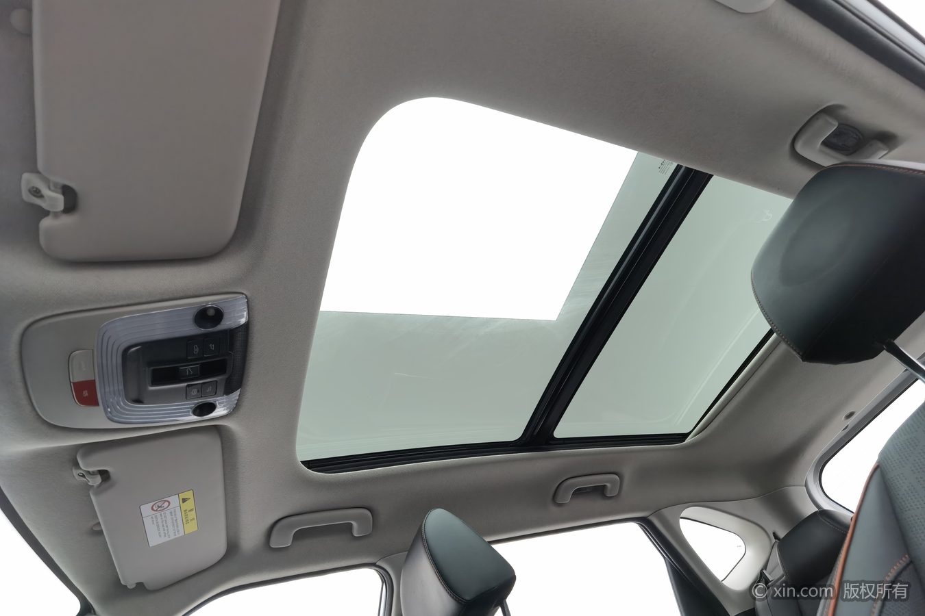 Kia Seltos 2023 car image #15