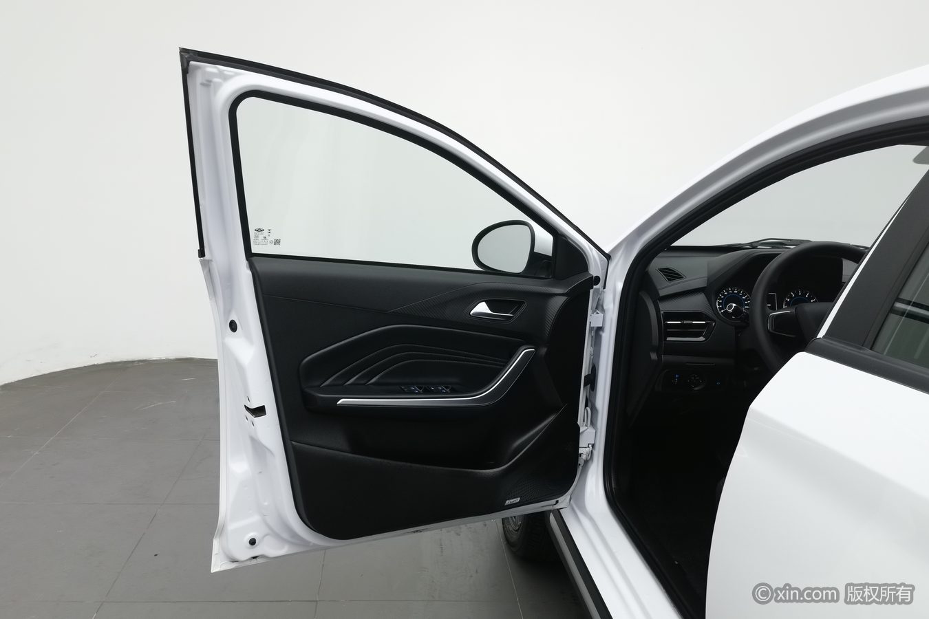 Chery Tiggo 3x 2024 #8 Chery Tiggo 3x 2024 car image #8