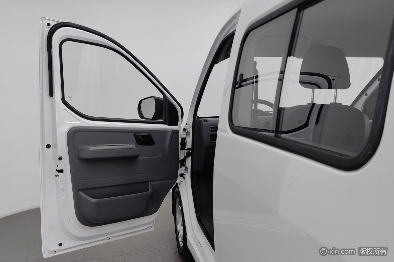 Wuling Yangguang 2025 #8 Wuling Yangguang 2025 car image #8