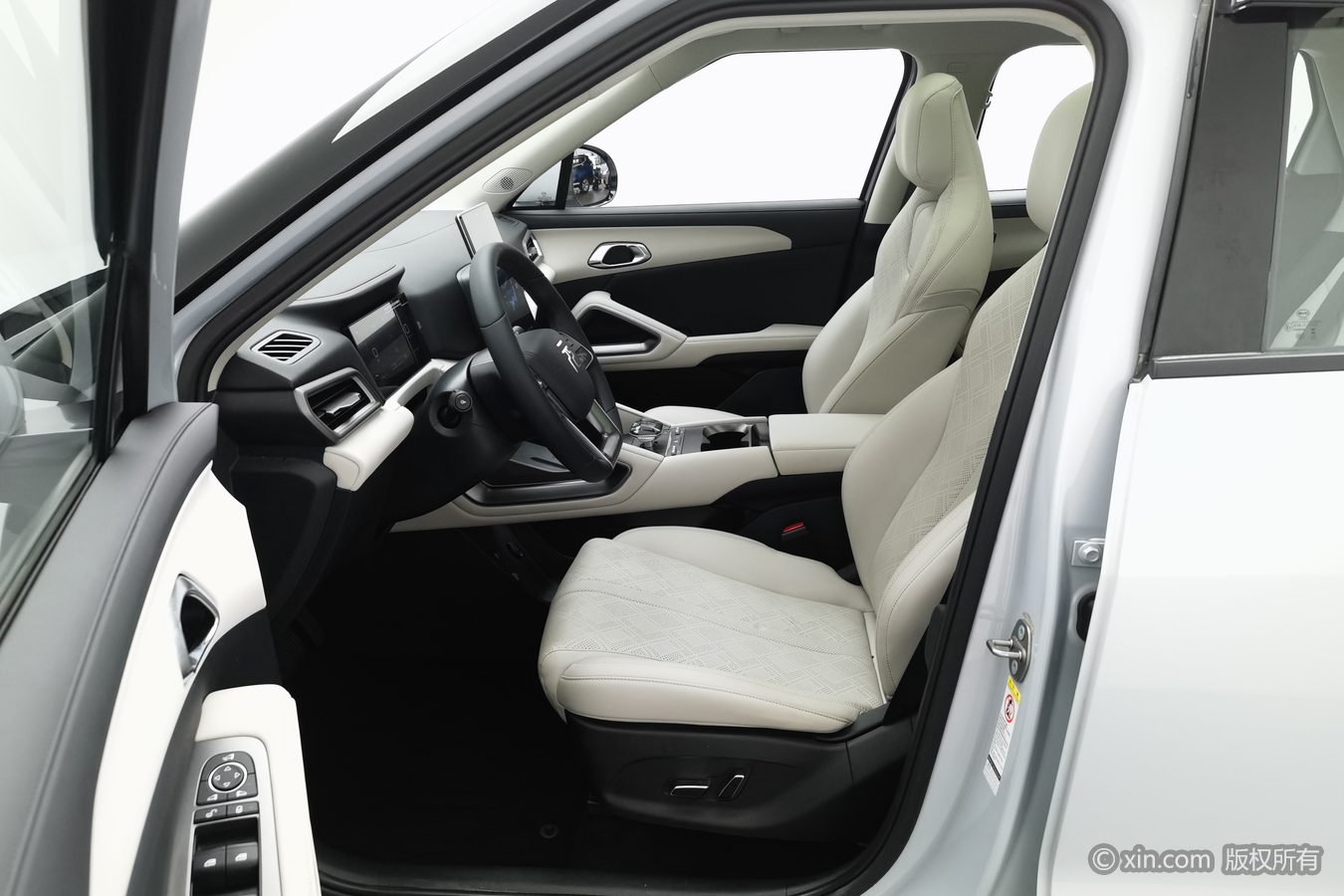BYD YuanUP 2024 #10 BYD YuanUP 2024 car image #10