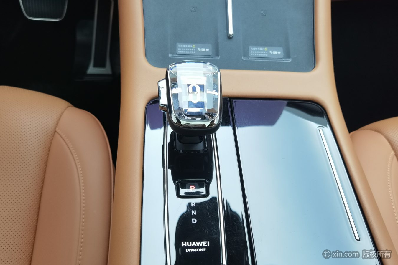 2025 car image #14