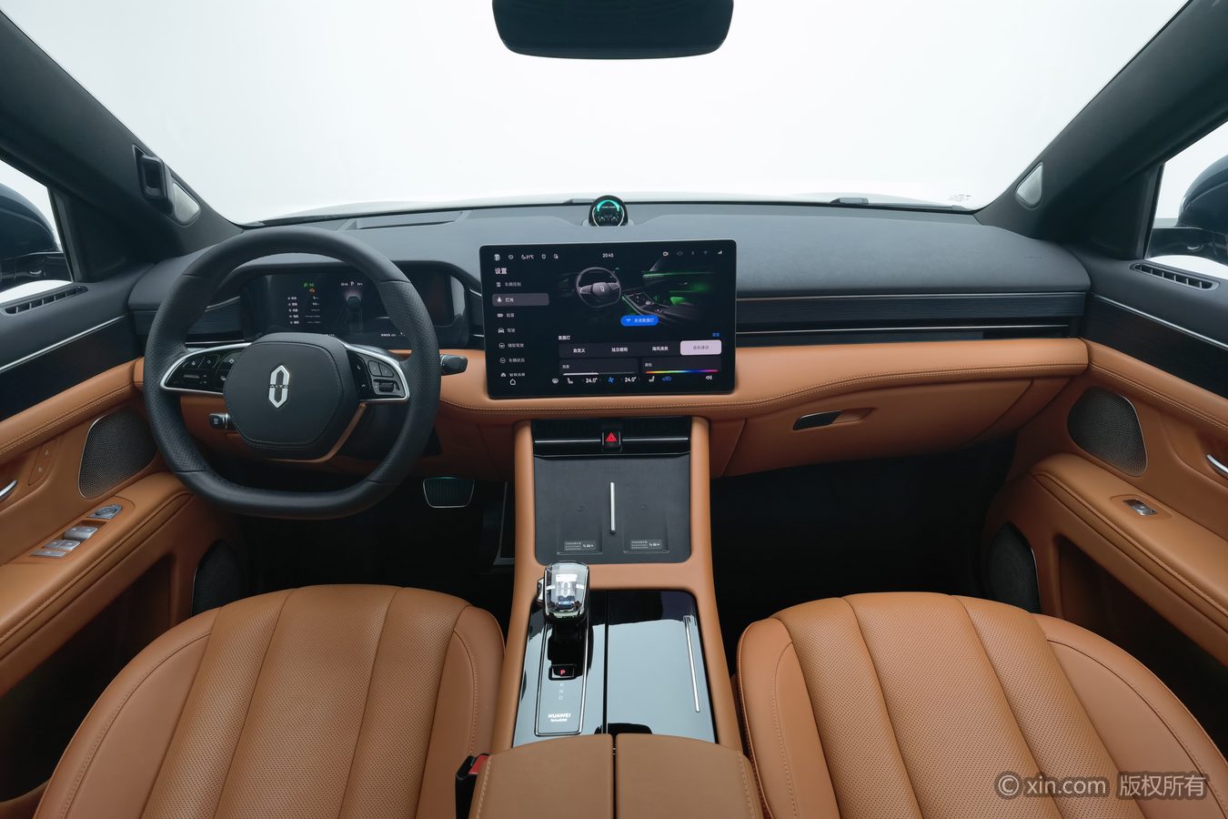 2025 car image #12