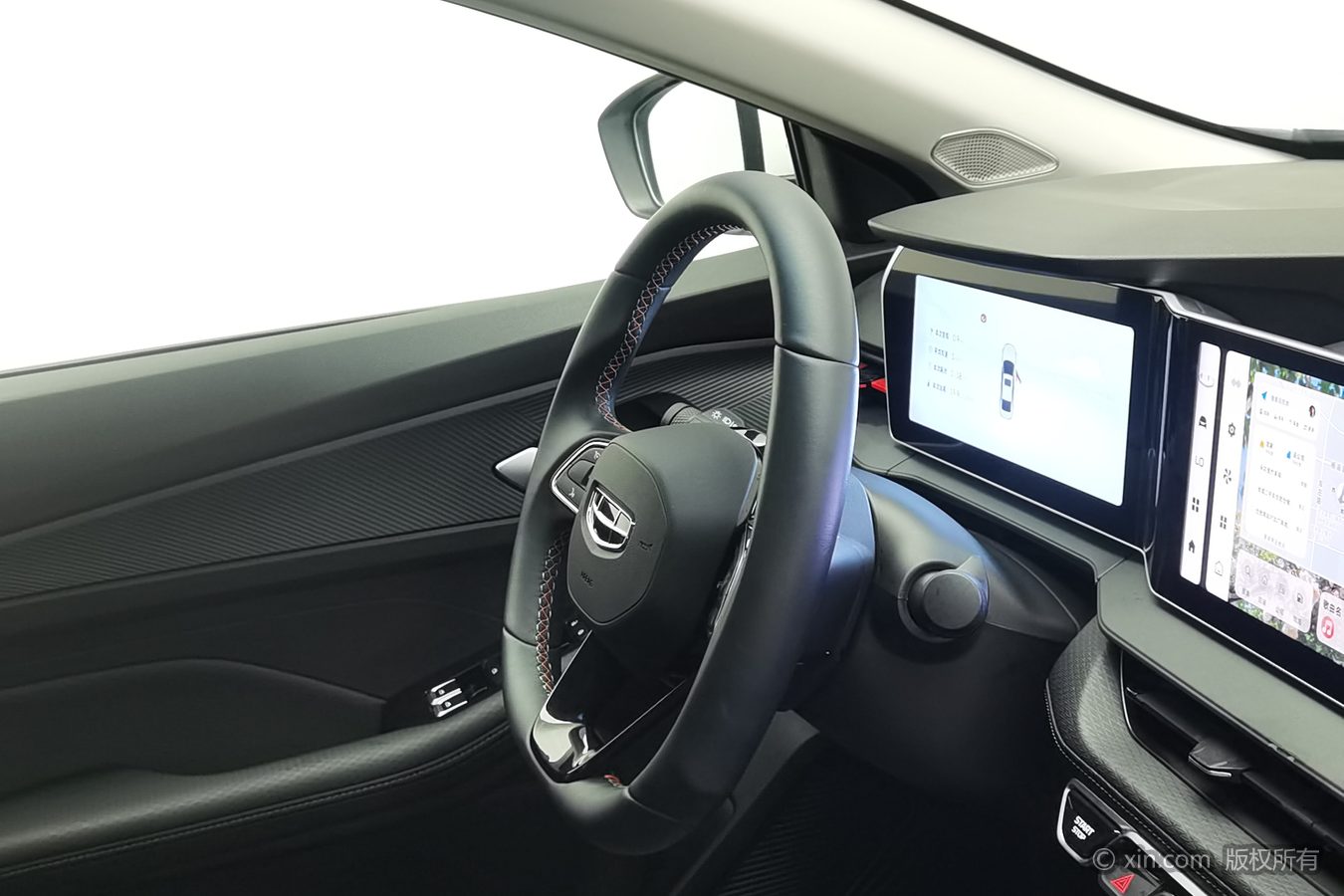 GEELY Binray 2025 car image #23