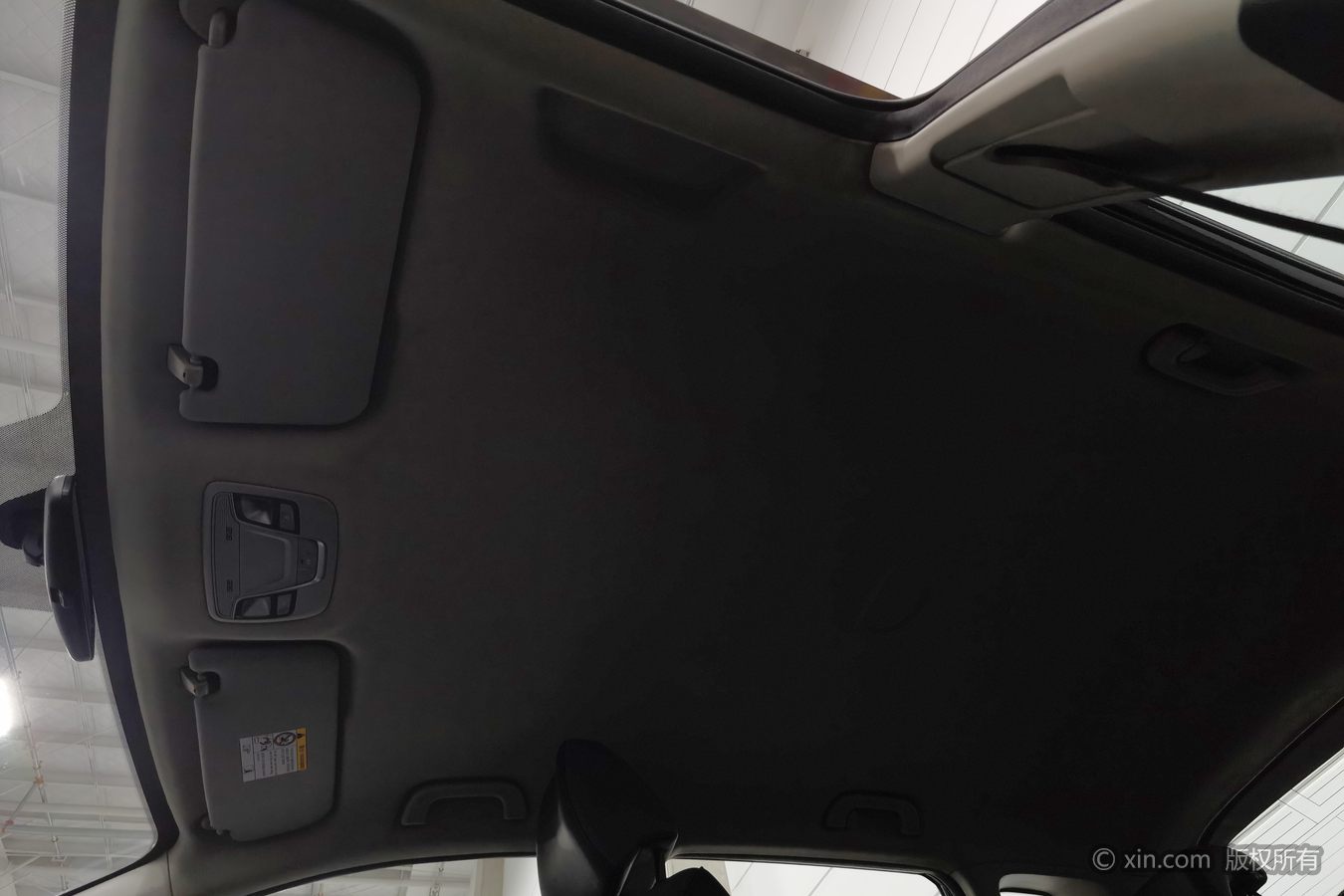 GEELY Coolray 2024 car image #15