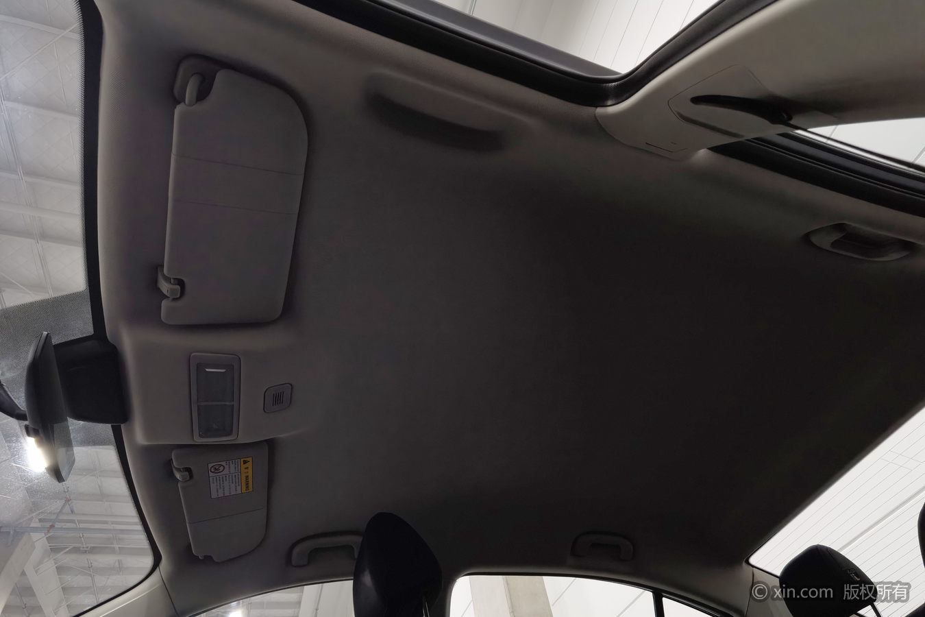 Roewe i5 2023 #15 Roewe i5 2023 car image #15