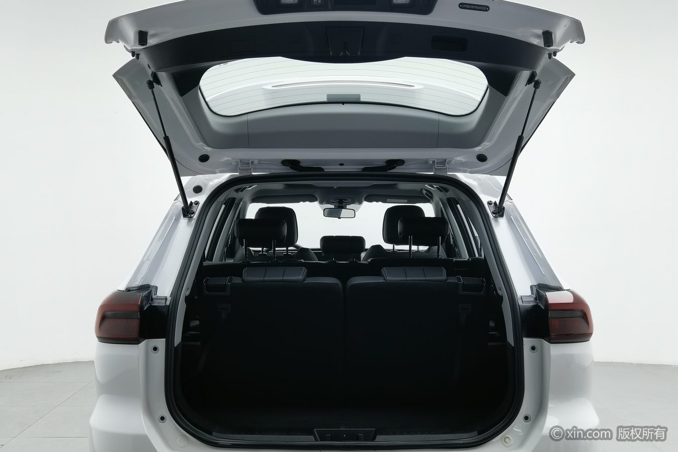 Chery Tiggo 8 2023 #17 Chery Tiggo 8 2023 car image #17