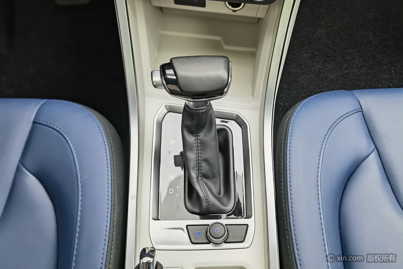 Chery Tiggo 3x 2024 #14 Chery Tiggo 3x 2024 صورة سيارة #14