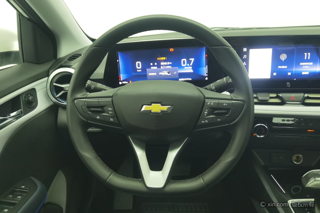 Chevrolet Monza 2025 صورة سيارة #11