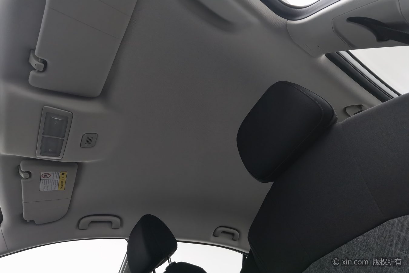 Roewe i5 2025 car image #15