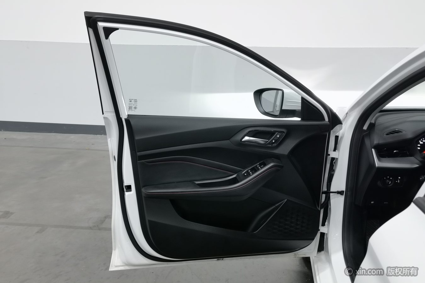 MG 5 2024 car image #8