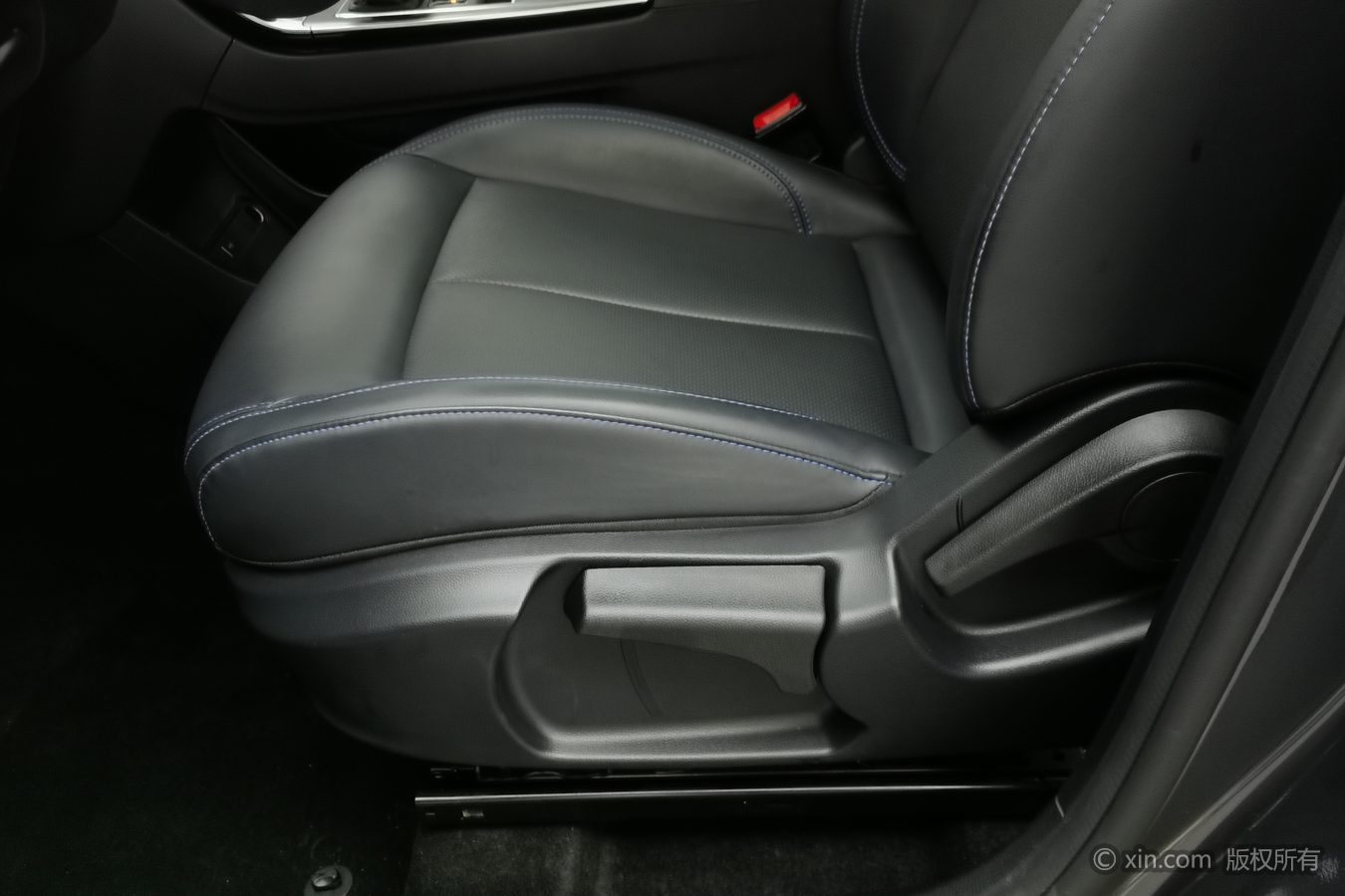 Roewe RX5 2025 #21 Roewe RX5 2025 immagine di auto #21