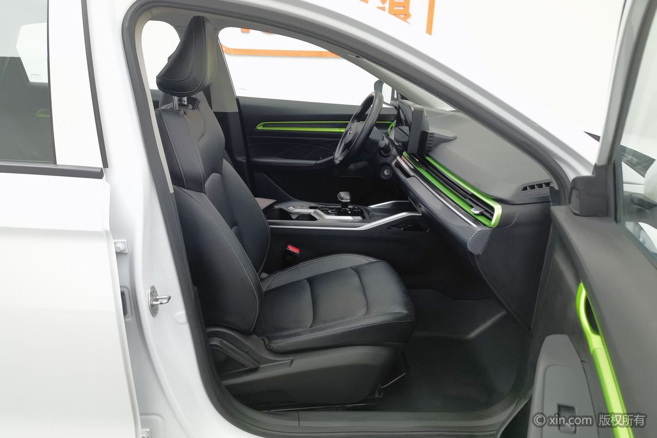 GEELY Emgrand 2024 #24 GEELY Emgrand 2024 imagem de carro #24