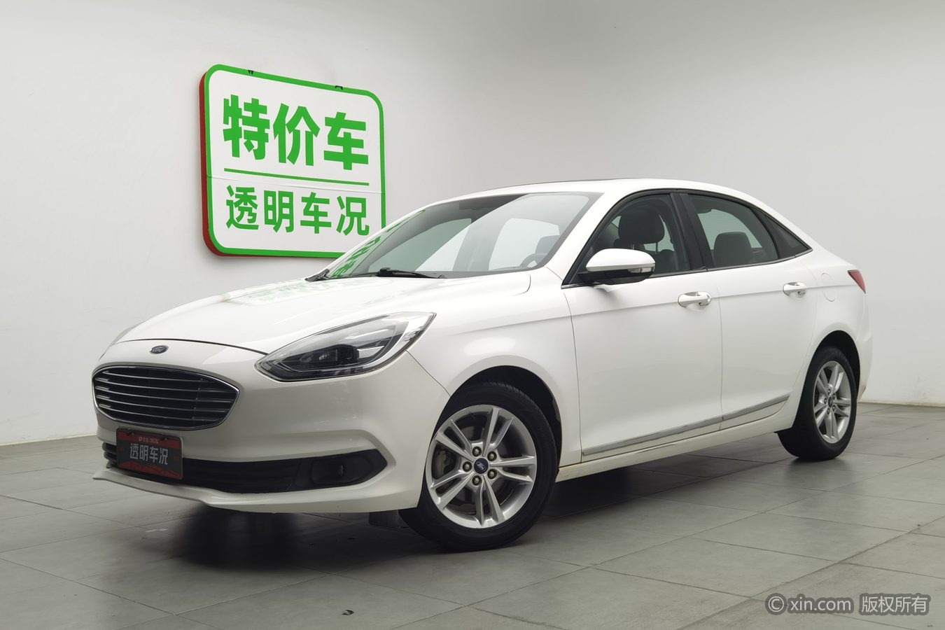 Ford Escort 2020 #2 Ford Escort 2020 image de voiture #2