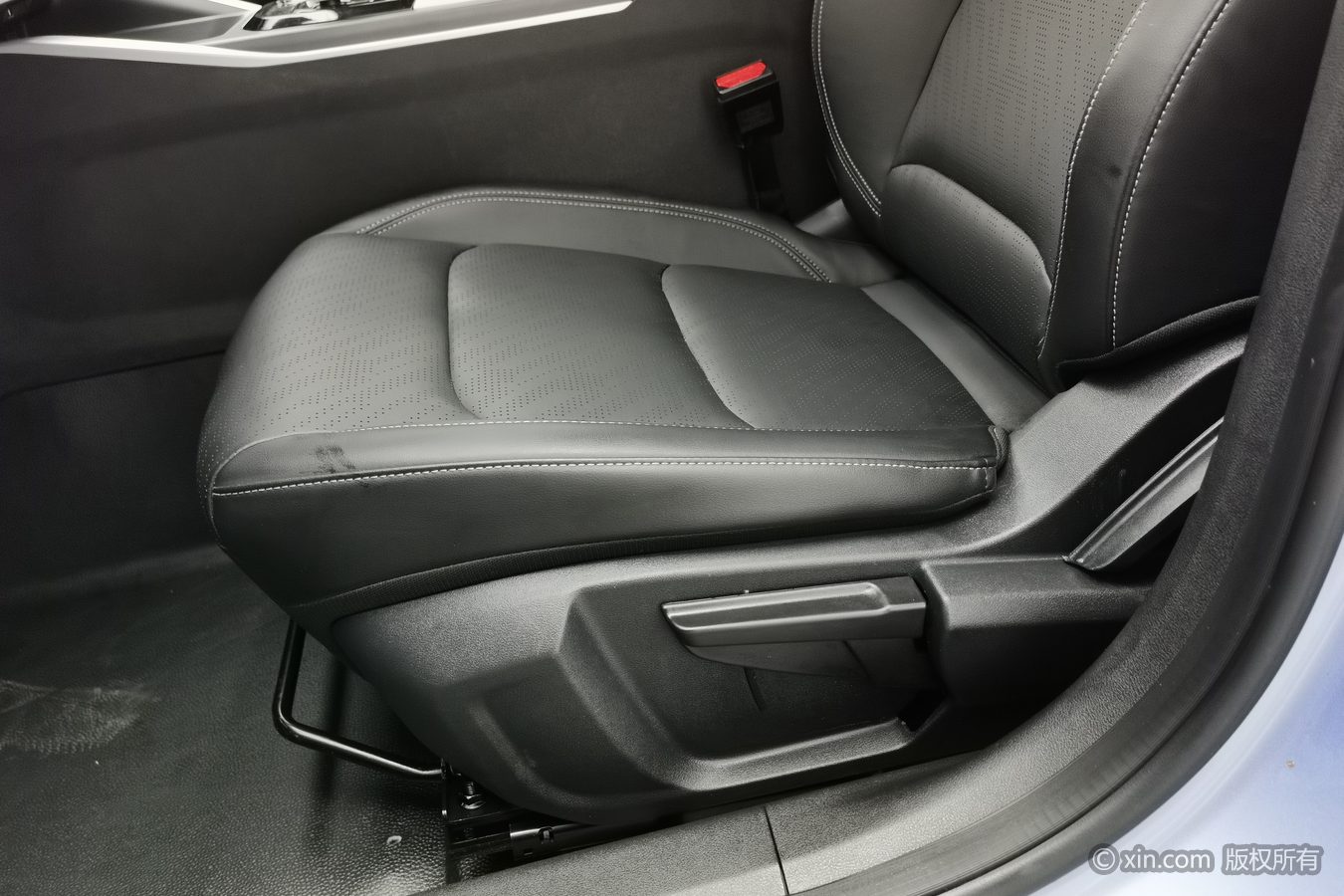 GEELY Emgrand 2023 #21 GEELY Emgrand 2023 car image #21